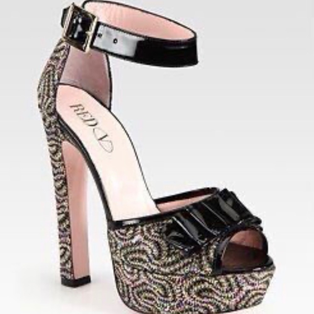 RED VALENTINO 👠
